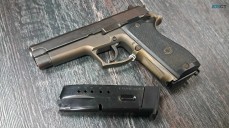 Gun Traders: Buy and Sell Handguns - Advertise Yours Today!