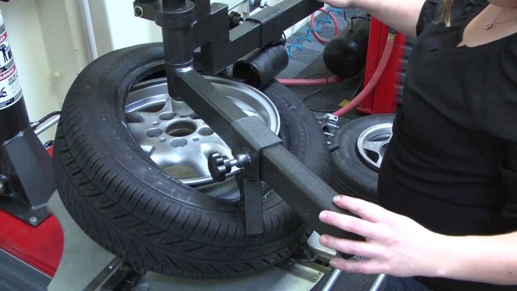 Kmart Tyre & Auto Repair and car Service CE Duncraig