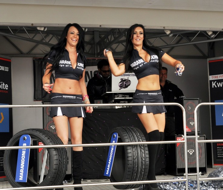 Kmart Tyre & Auto Repair and car Service Acacia Ridge