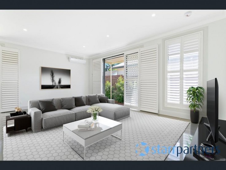 Looking for car transport company in Australia 