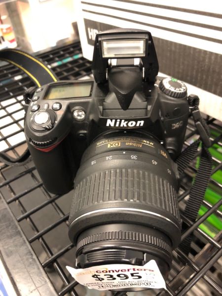 Nikon D90 18-55mm Lens DK124348