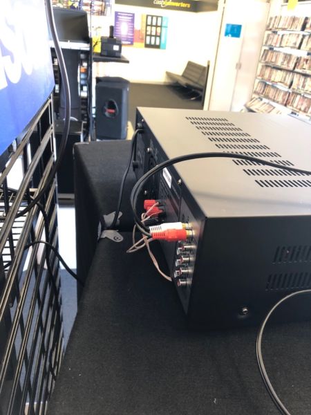 Monarch Speaker and Amp Set DK125714