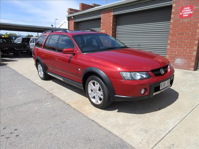 Used 2004 HOLDEN ADVENTRA LX8 VZ 4D WAGO
