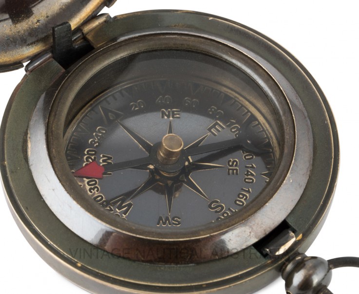 Compass – Flip / Push Button Brass Antiq