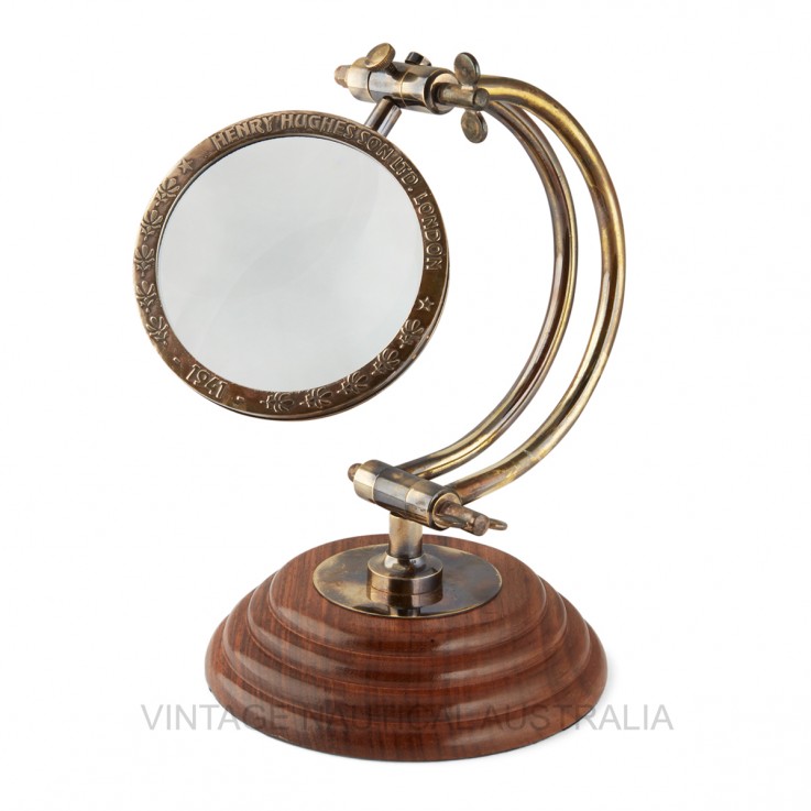 Magnifying Glass – Curved Arm Henry Hugh