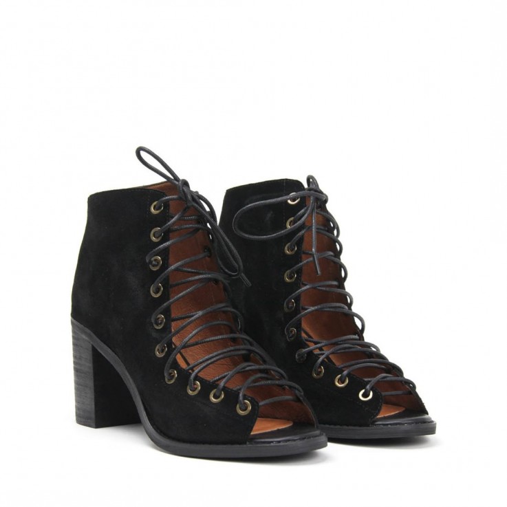 JEFFREY CAMPBELL CORS LACE-UP BOOT Black