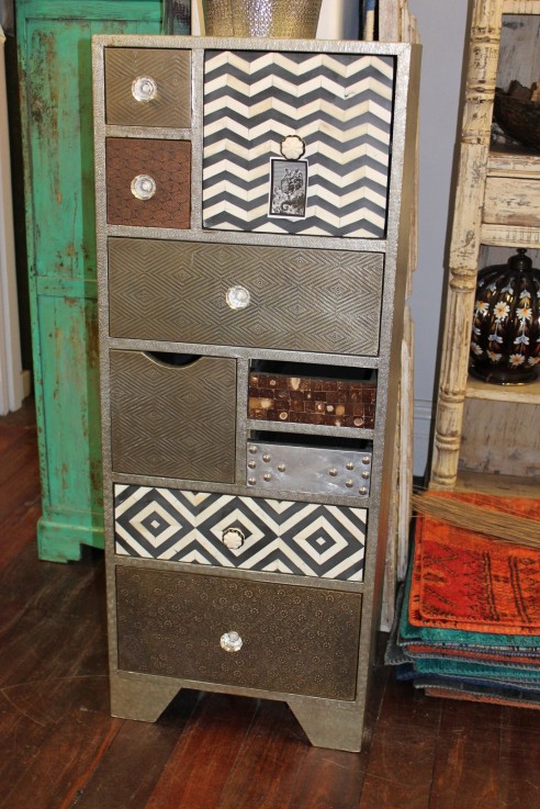 BOUTIQUE BONE INLAY DRAWERS
