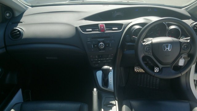 2012 Honda Civic VTi-L Hatchback