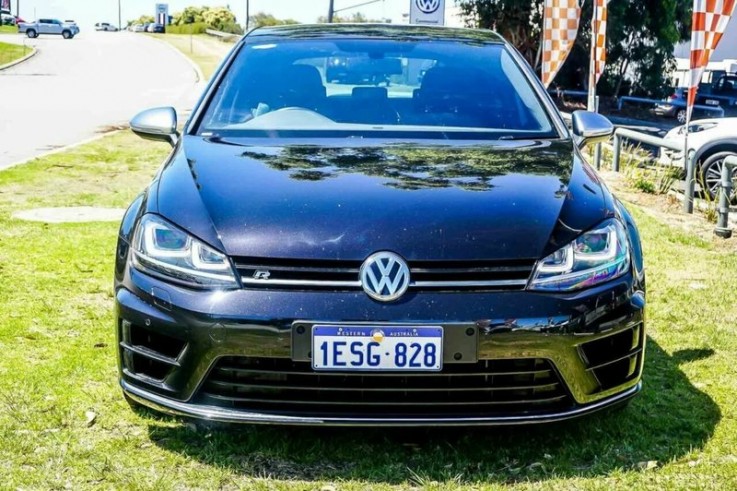 2015 Volkswagen Golf R DSG 4MOTION Hatch