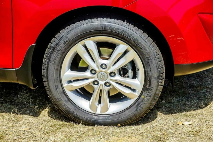 2011 Hyundai ix35 Elite AWD Wagon (Red)