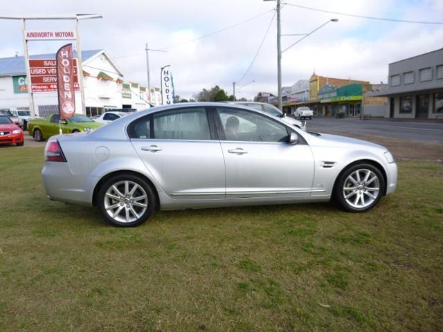 USED 2011 HOLDEN CALAIS
