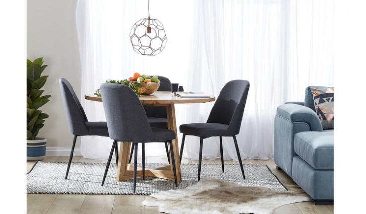 Gippsland dining suite with Indy chairs