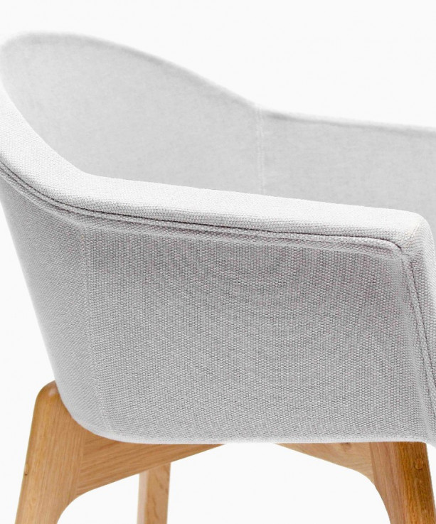 Cockpit Chair by Sean Dix