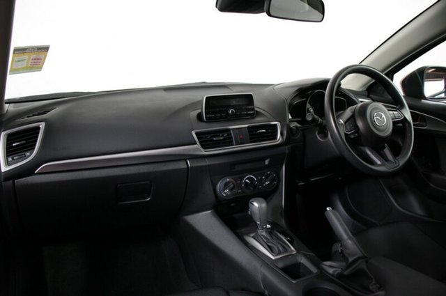 2017 Mazda 3 Neo SKYACTIV-Drive 