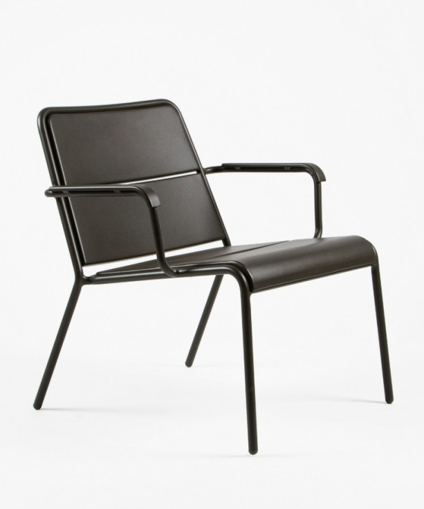 A600 Low Armchair by Maiori