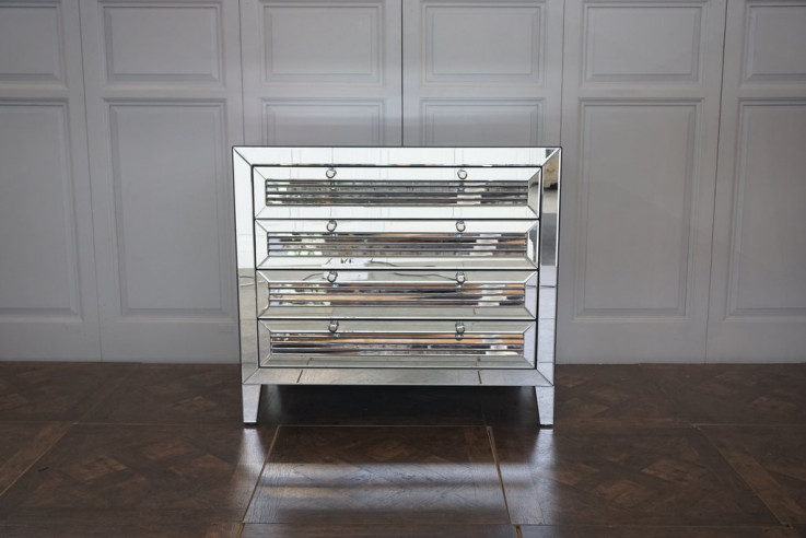 CHELSEA MIRRORED LOUVRE CHEST