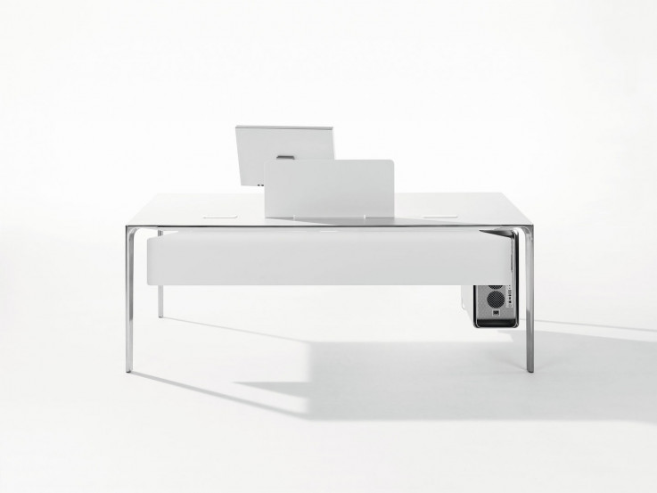 Nuur Office offers a clean and stylish d
